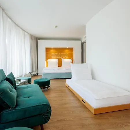 Art Hotel 4*