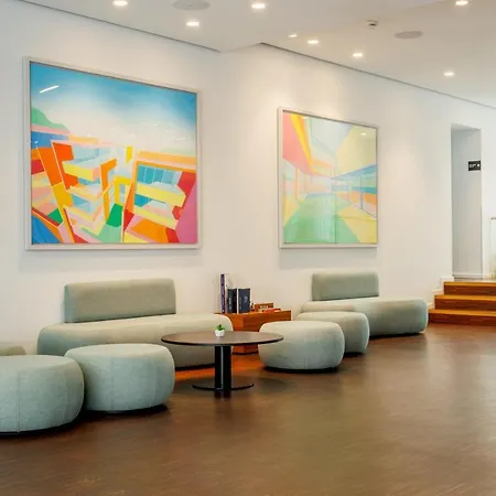 Art Hotel 4*