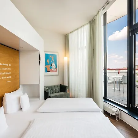 Hotel Art 4*